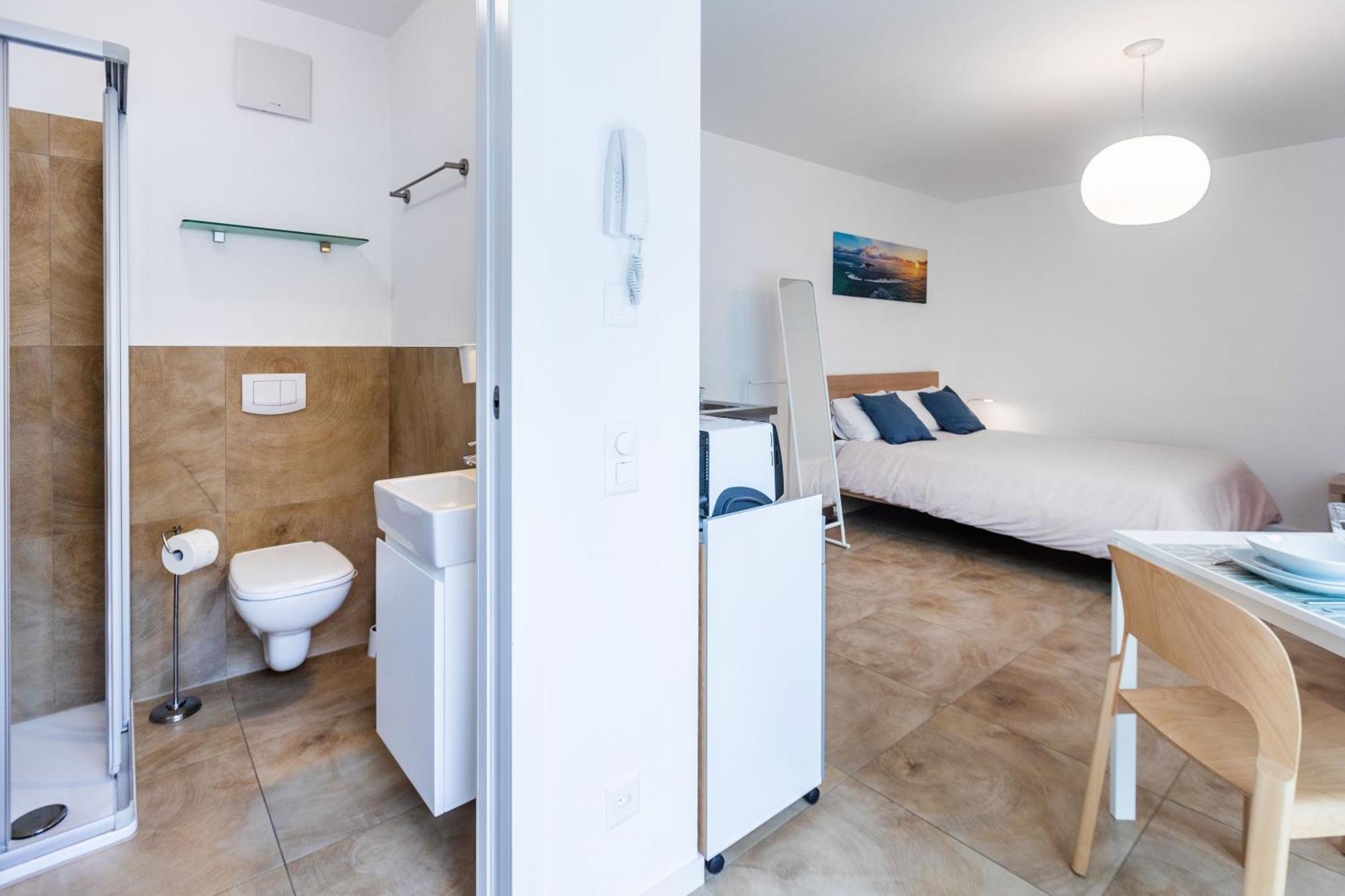 Easy Flat Vezia, Indipendent Entrance, Free Parking Lugano Quarto foto